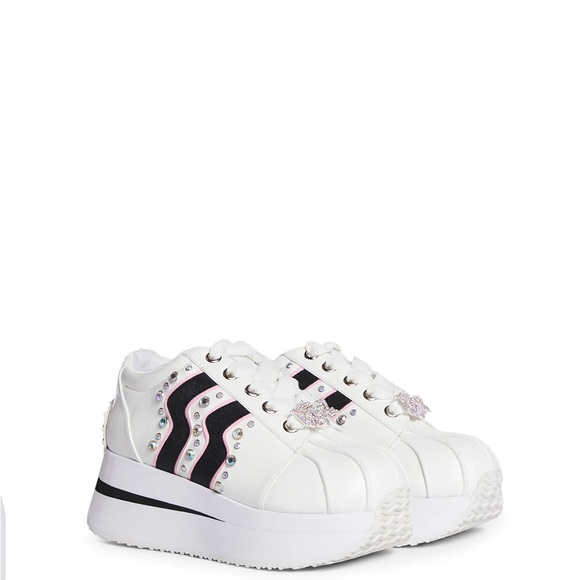 FOREVER DIAMONDZ PLATFORM SNEAKERS

Dollskill x Bratz US7 - Picture 11 of 13